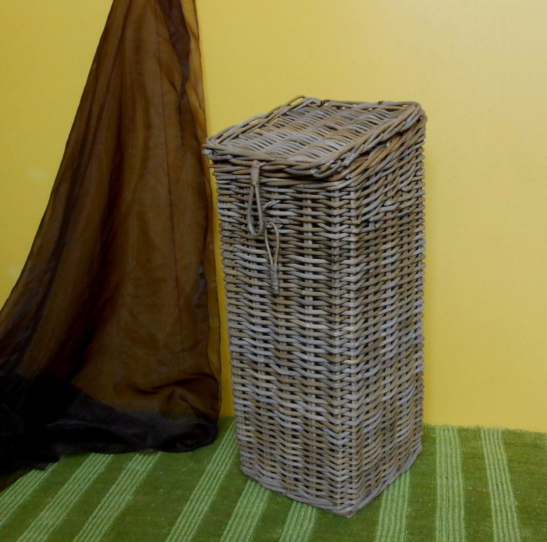 12 Cesti rettangolari di vimini simili con maniglie IN PP 151,08 € | BIZAY